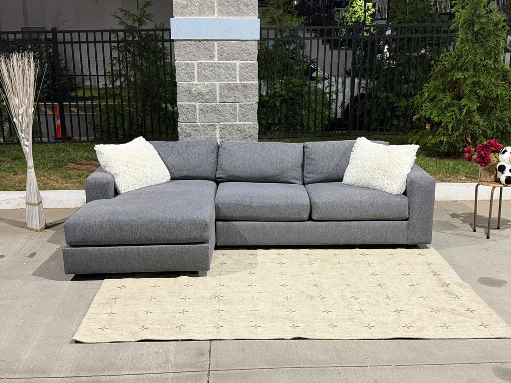 West elm urban 2pc sectional