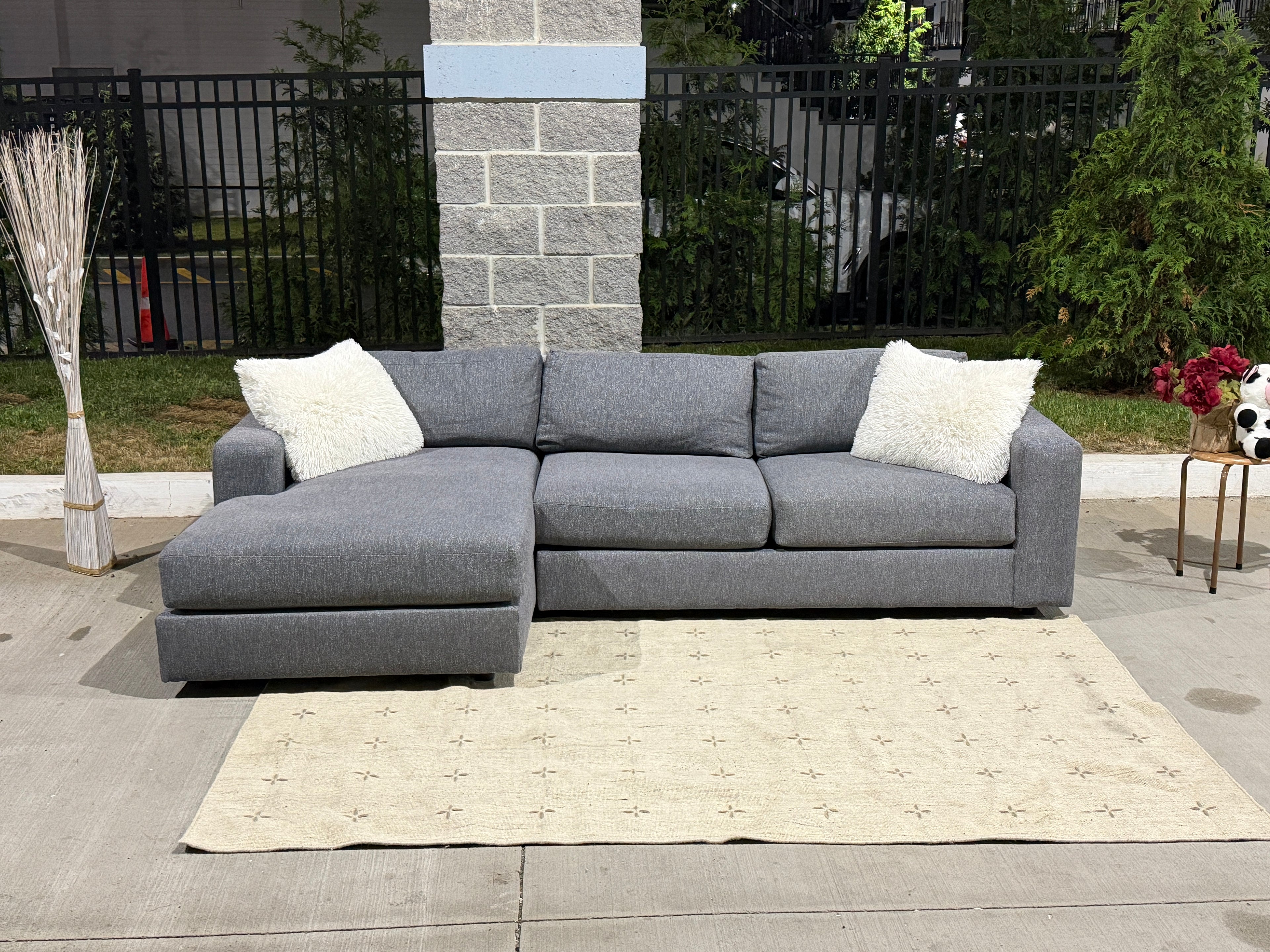 West elm urban 2pc sectional