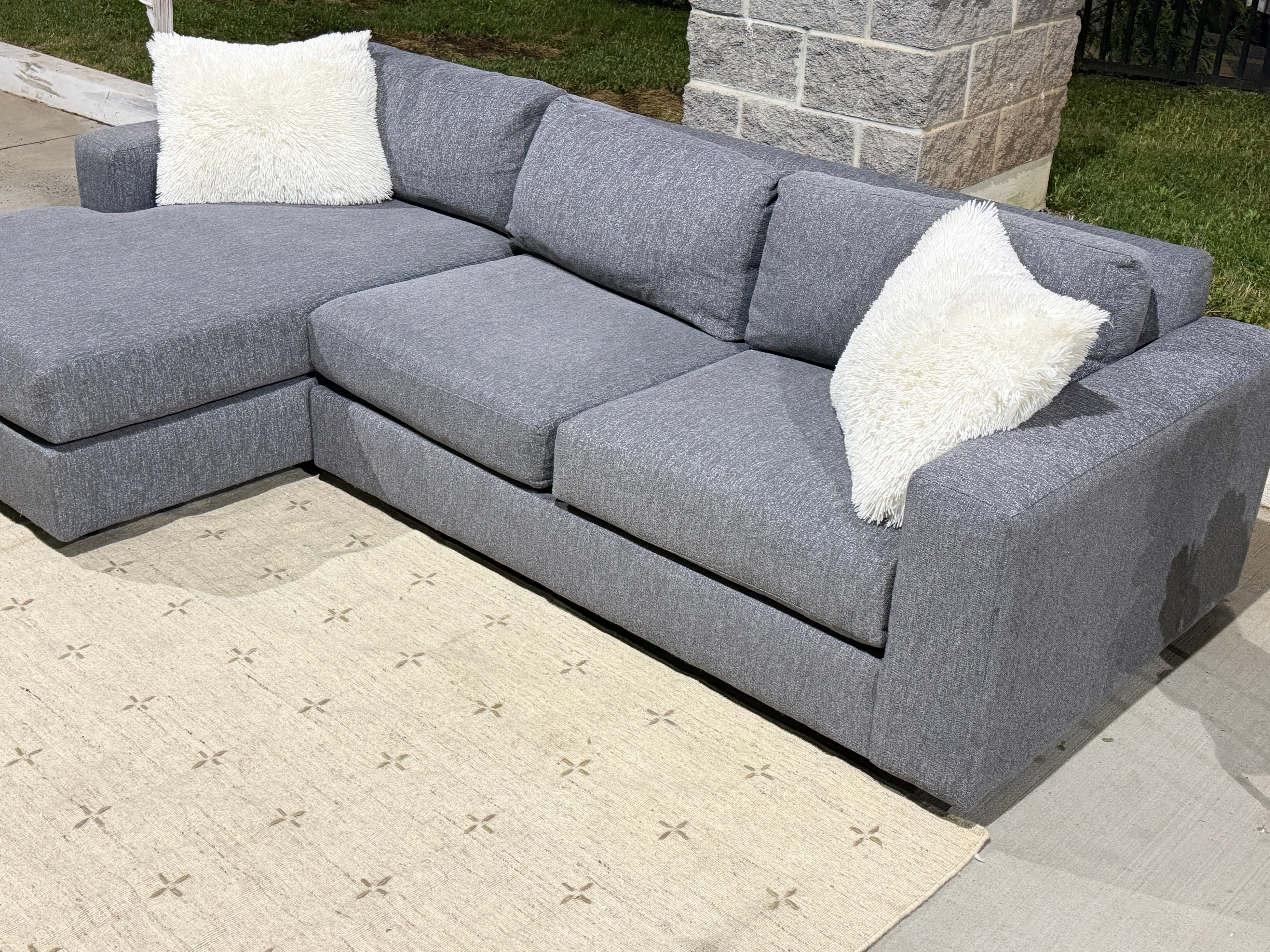 West elm urban 2pc sectional