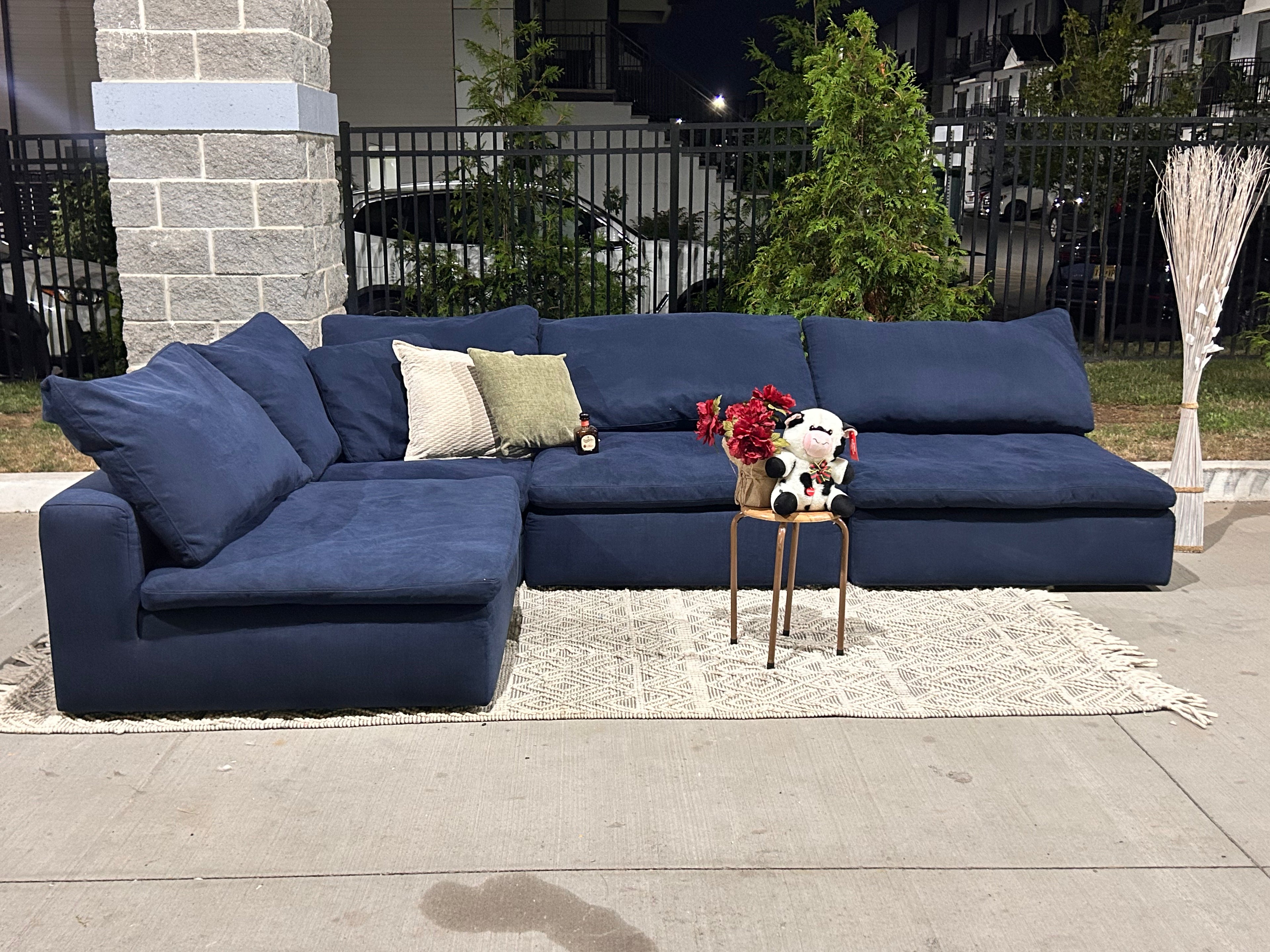 Dream Navy blue modular 4 piece sectional
