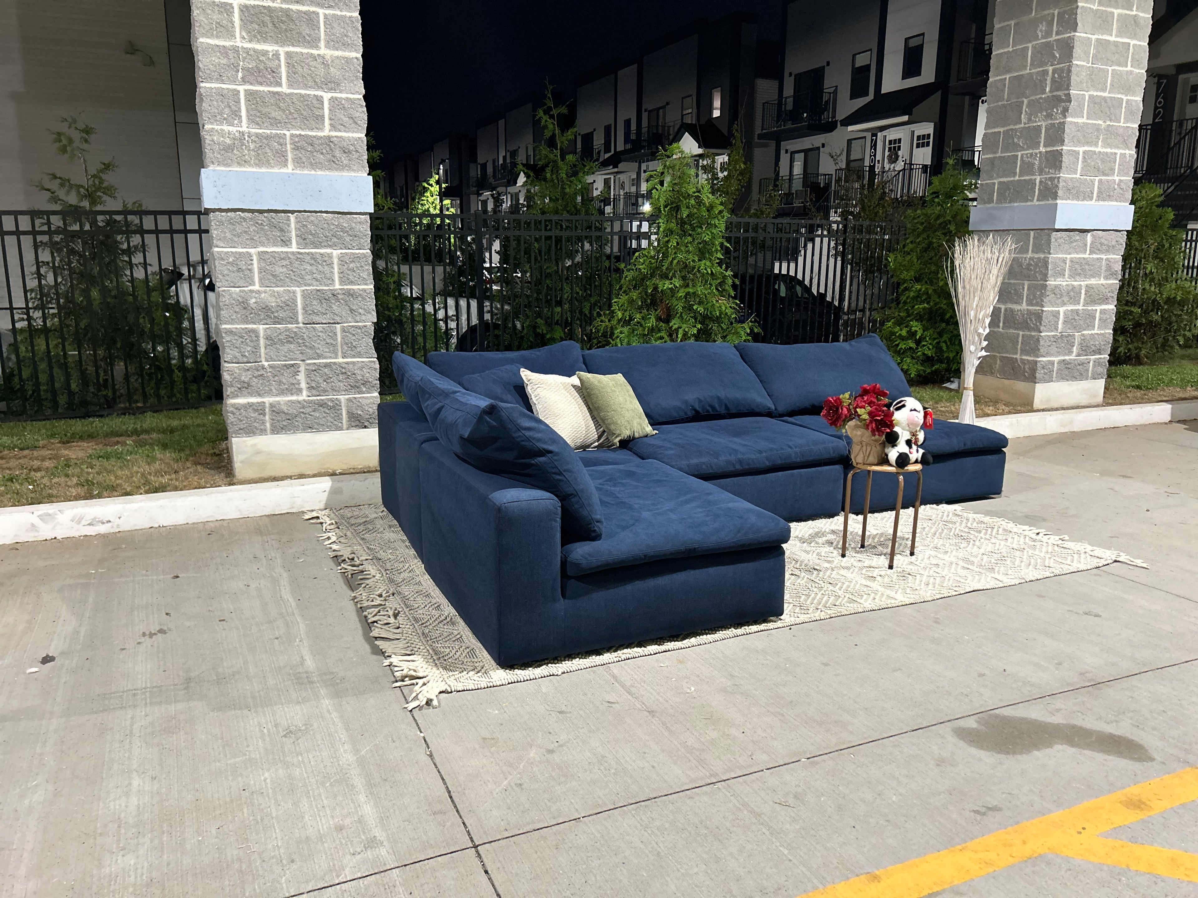 Dream Navy blue modular 4 piece sectional