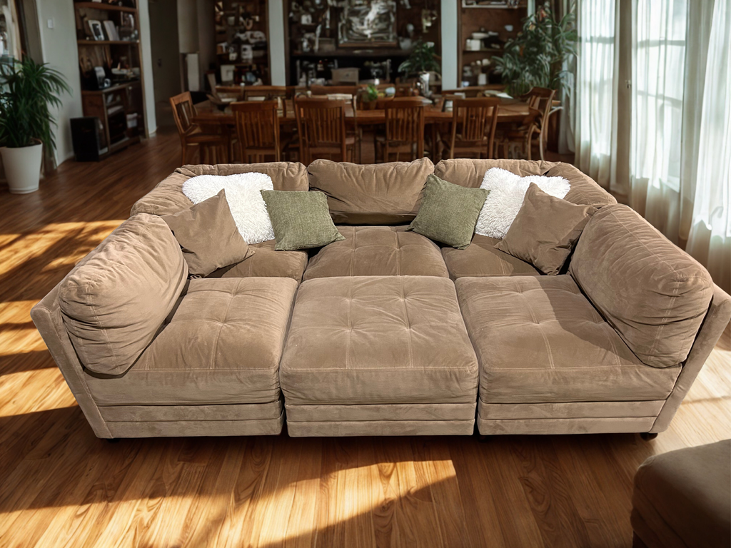 Thomasville Tisdale Fabric Sectional with Storage Ottoman